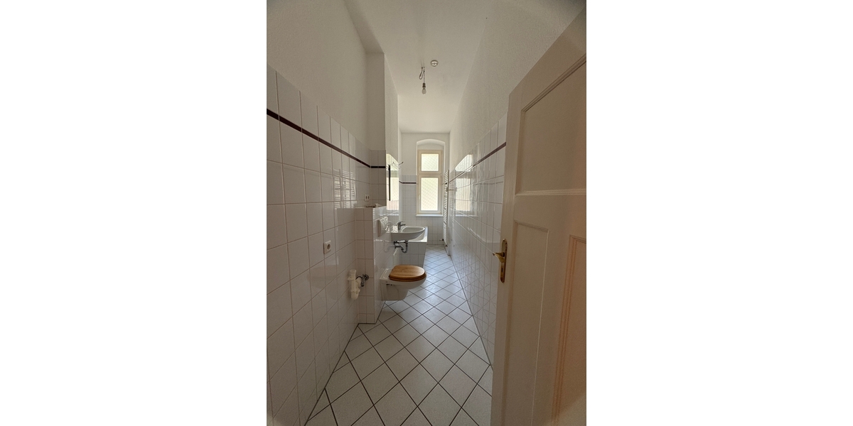Badezimmer mit Tageslicht