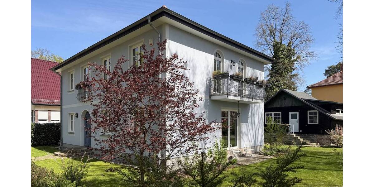 Repräsentatives Haus für die große Familie, weitläufiges Grundstück in ruhiger Lage Finkenkrug - Einfamilienhaus Falkensee / Finkenkrug Falkensee | Angebot:26381857
